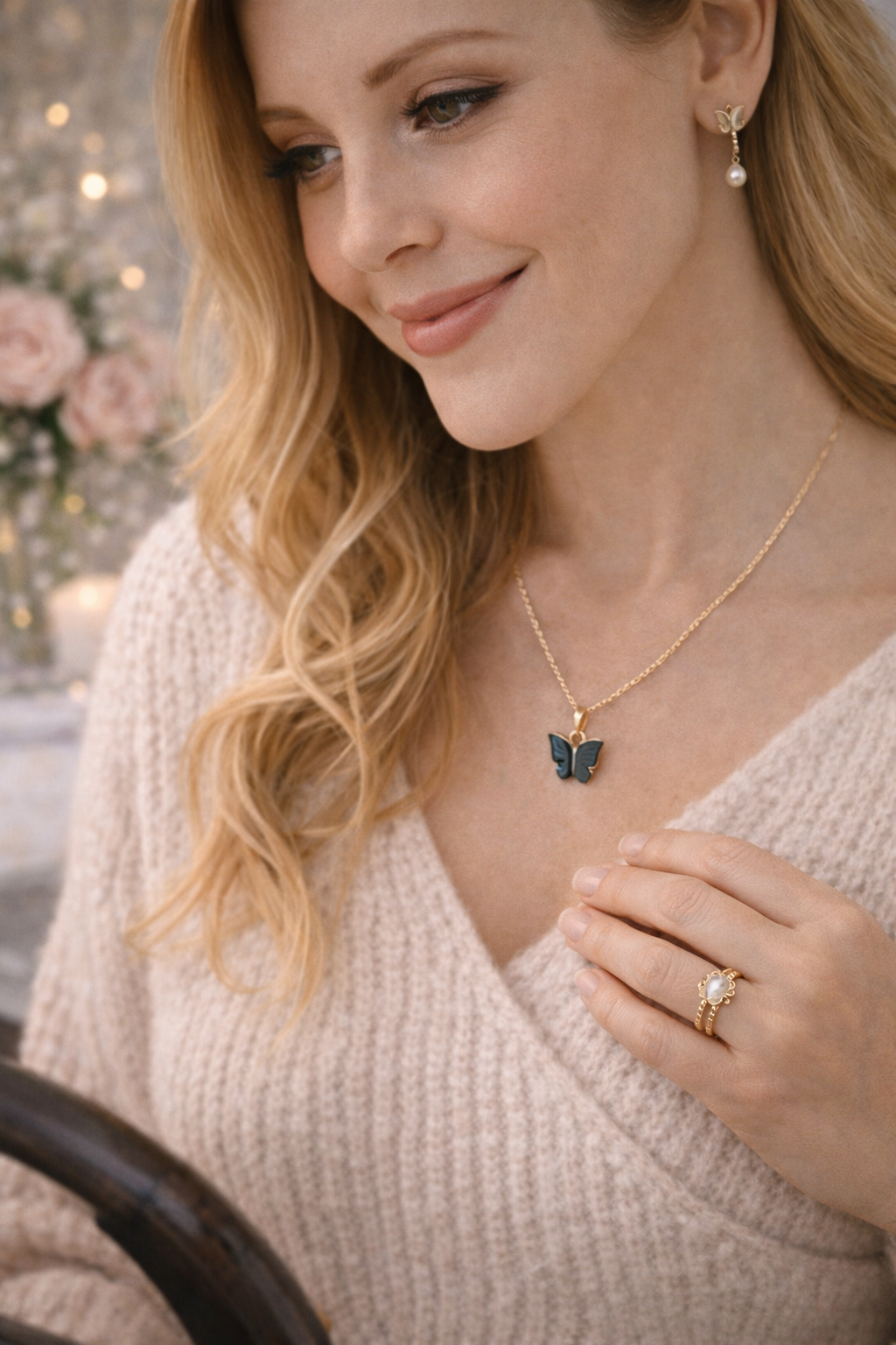 Nyx Necklace
